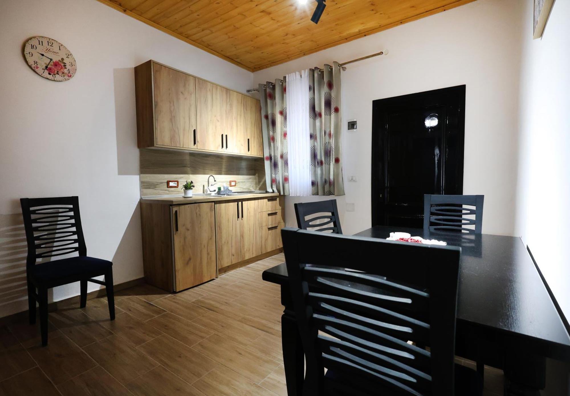Olive Oasis Studio Μπεράτ Εξωτερικό φωτογραφία