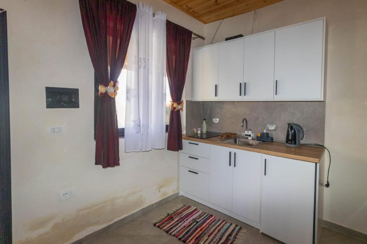 Olive Oasis Studio Μπεράτ Εξωτερικό φωτογραφία